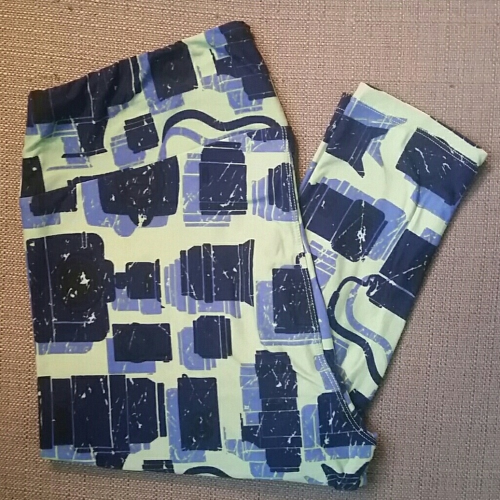 Lularoe TC Camera leggings